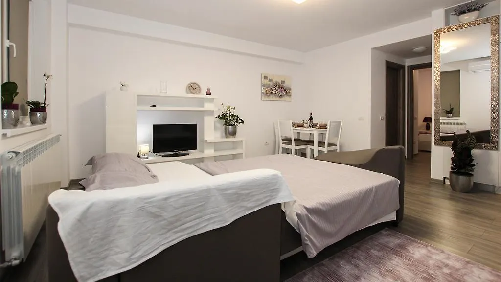 公寓 Agora Residence 布加勒斯特 罗马尼亚